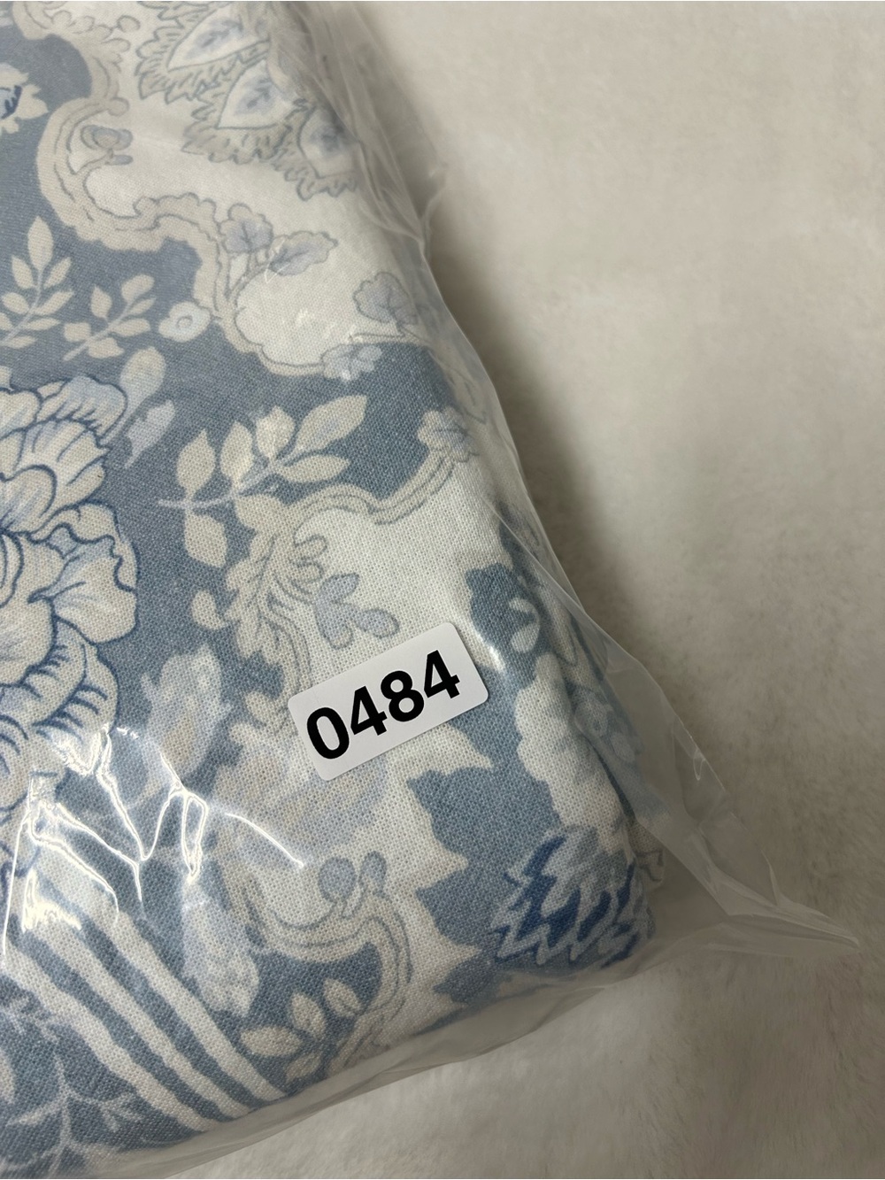 Pottery Barn Kravet Arboretum Petite Floral Reversible Duvet Cover - Picture 6 of 6